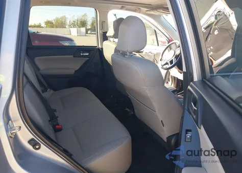 2017 Subaru Forester 2.5I Limited из США, поврежденный, VIN JF2SJARCXHH476912